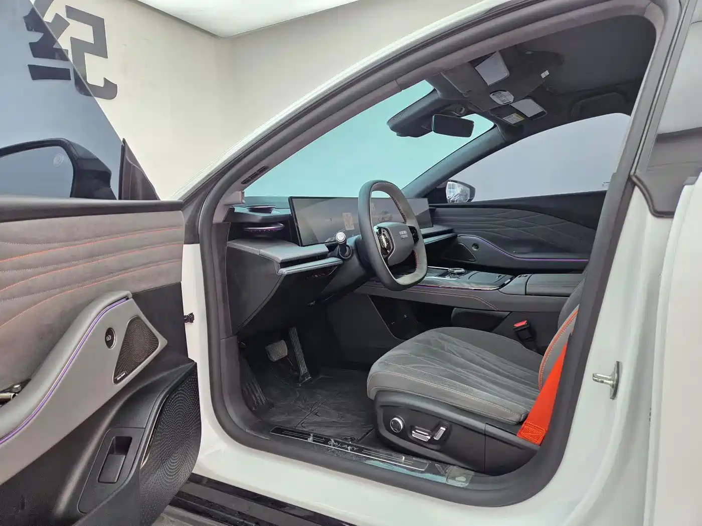 Geely Galaxy Galaxy E8 2025 2025 620km AWD Starship LiDAR Smart Drive Edition