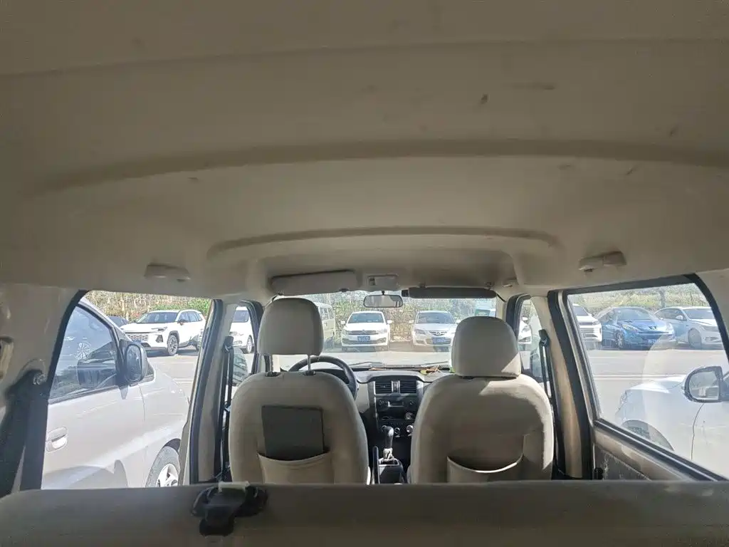 Wuling Motors Wuling Rongguang 2018 2014 1.2L S Base Model