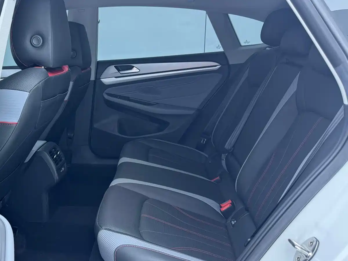 Volkswagen Lamando, миниатюра 13