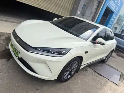BYD Qin L
