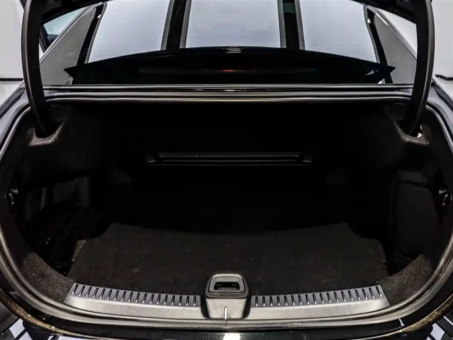Mercedes-Benz E-Class 2024 Facelift E 300 L Fashion фото 6