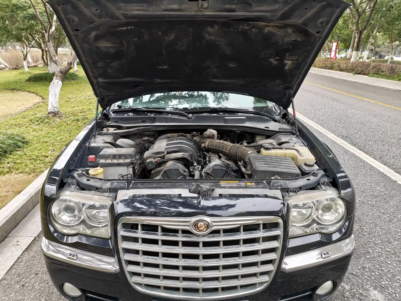 Chrysler 300C 2009 2006 Model 2.7L Luxury Edition