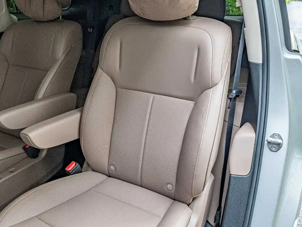 Li Auto Li i8 2026 2025 Standard Edition