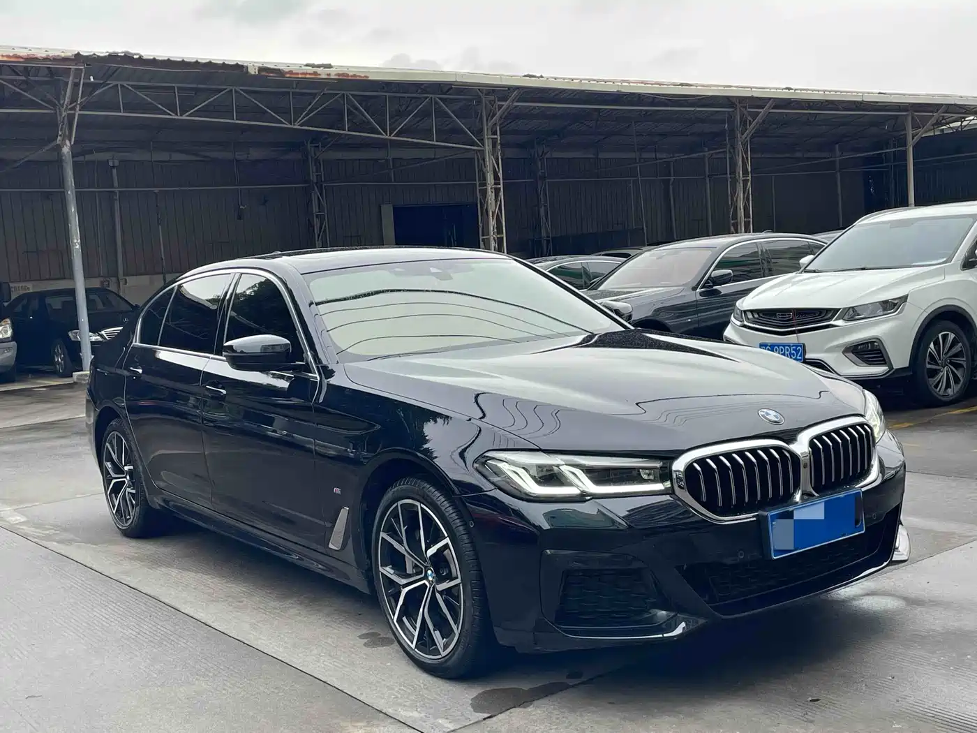 BMW 5 Series 2022 Facelift 530Li Premium M Sport Package фото 3