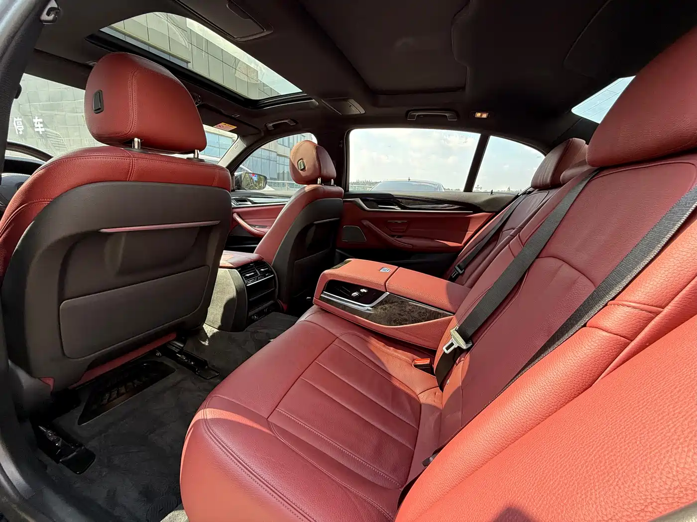 BMW 5 Series 2019 Facelift 530Li Leading M Sport Package фото 6