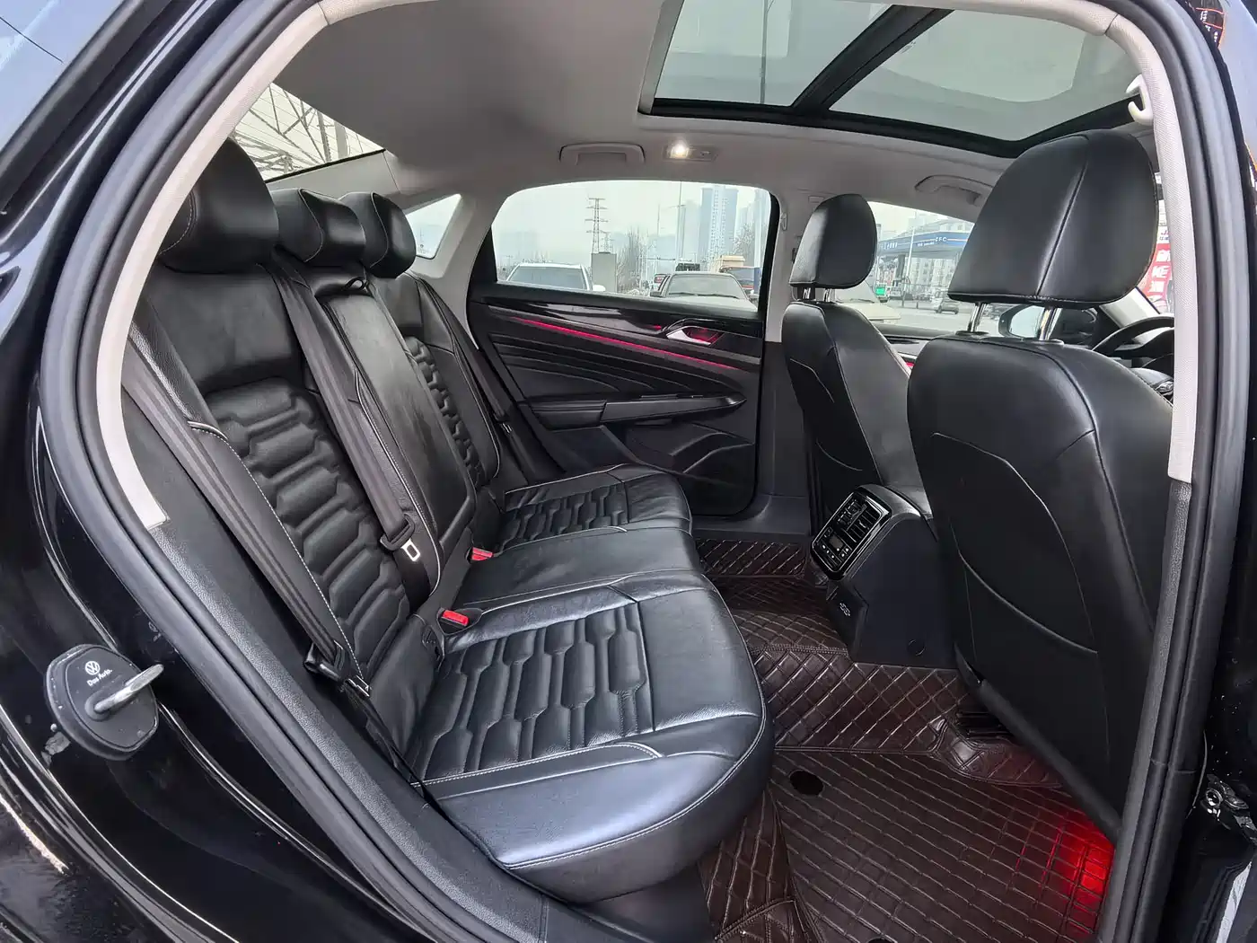 Volkswagen Passat 2019 330TSI Elite Version China VI фото 15