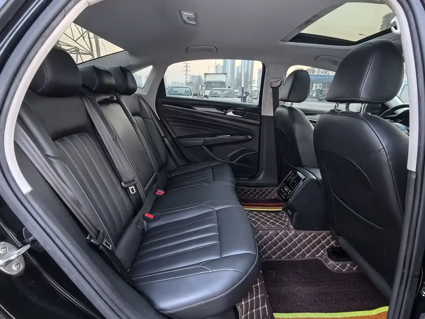 Volkswagen Passat New Energy 2020 430PHEV Hybrid Elite (China VI) фото 14