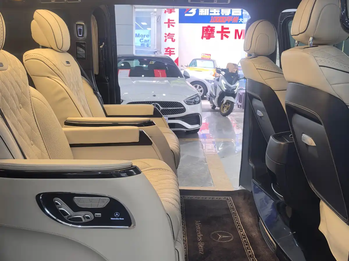 Mercedes-Benz Vito 2021 2.0T Business Edition 7-seater фото 14