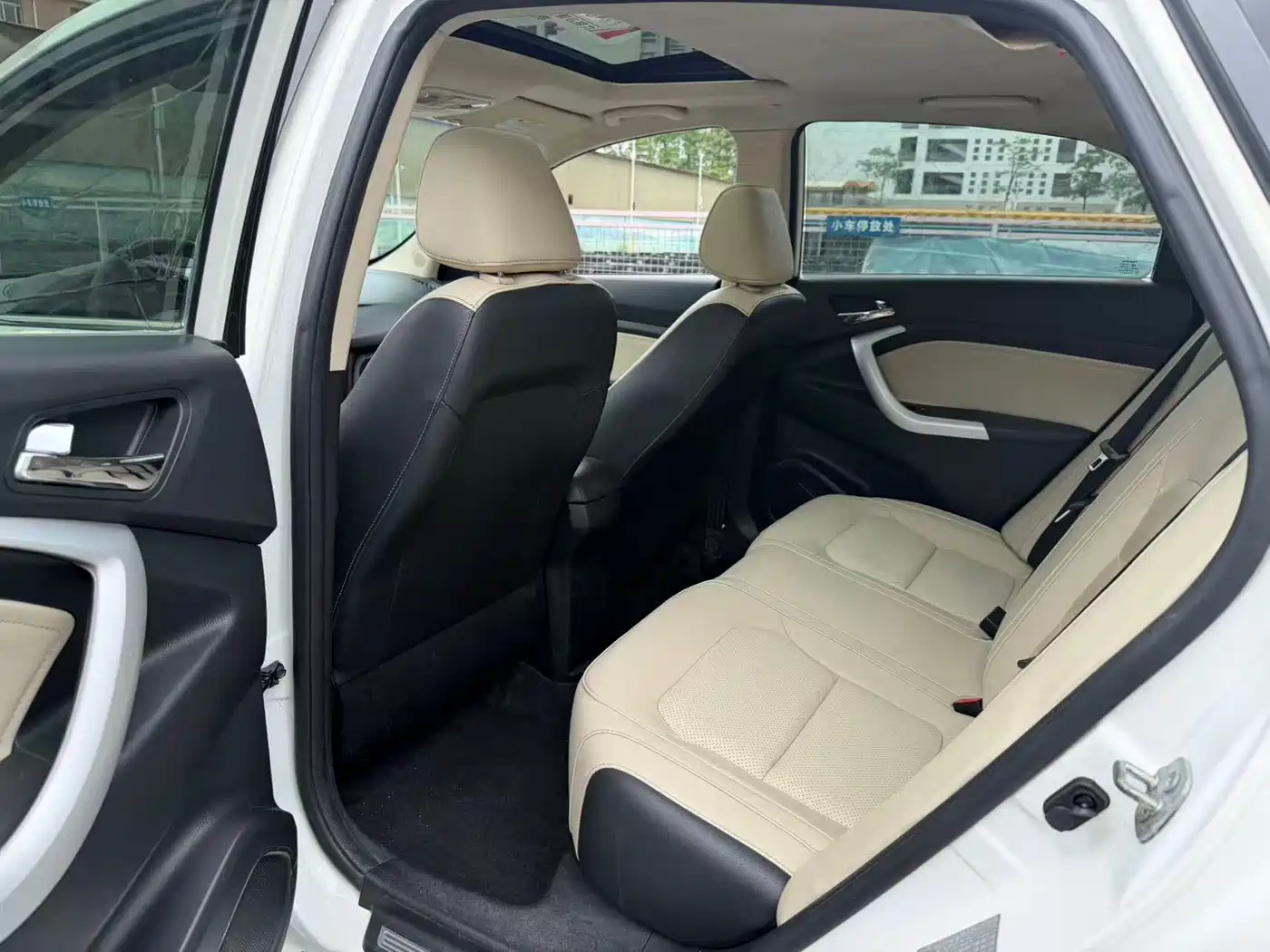 Changan Yuexiang V7 2015 2015 1.6L Manual LeXiang Type China IV