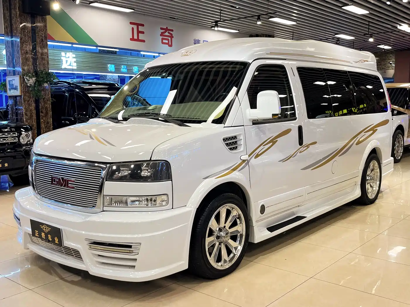 GMC Savana 2014 2015 5.3L G660S 4WD Elegance Edition