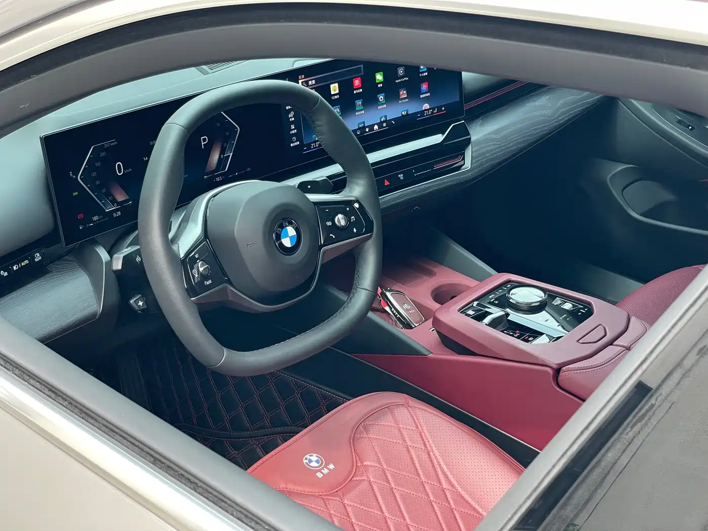 BMW 5 Series 2024 525Li Luxury Package фото 7