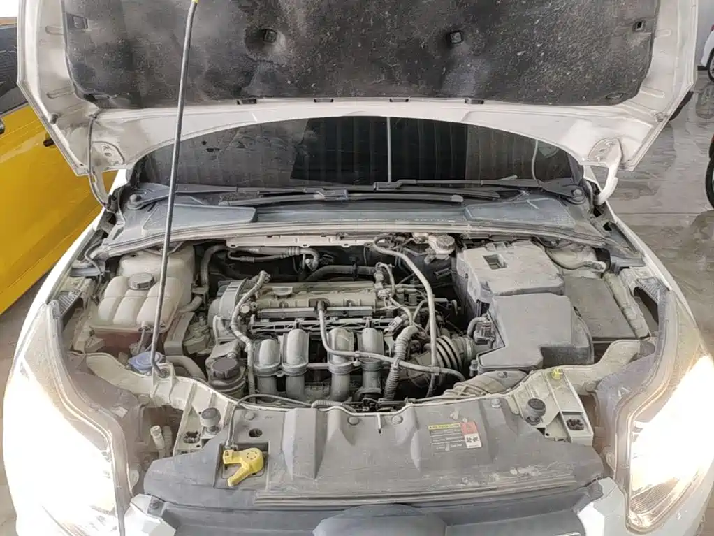 Фото 20 - Ford Focus