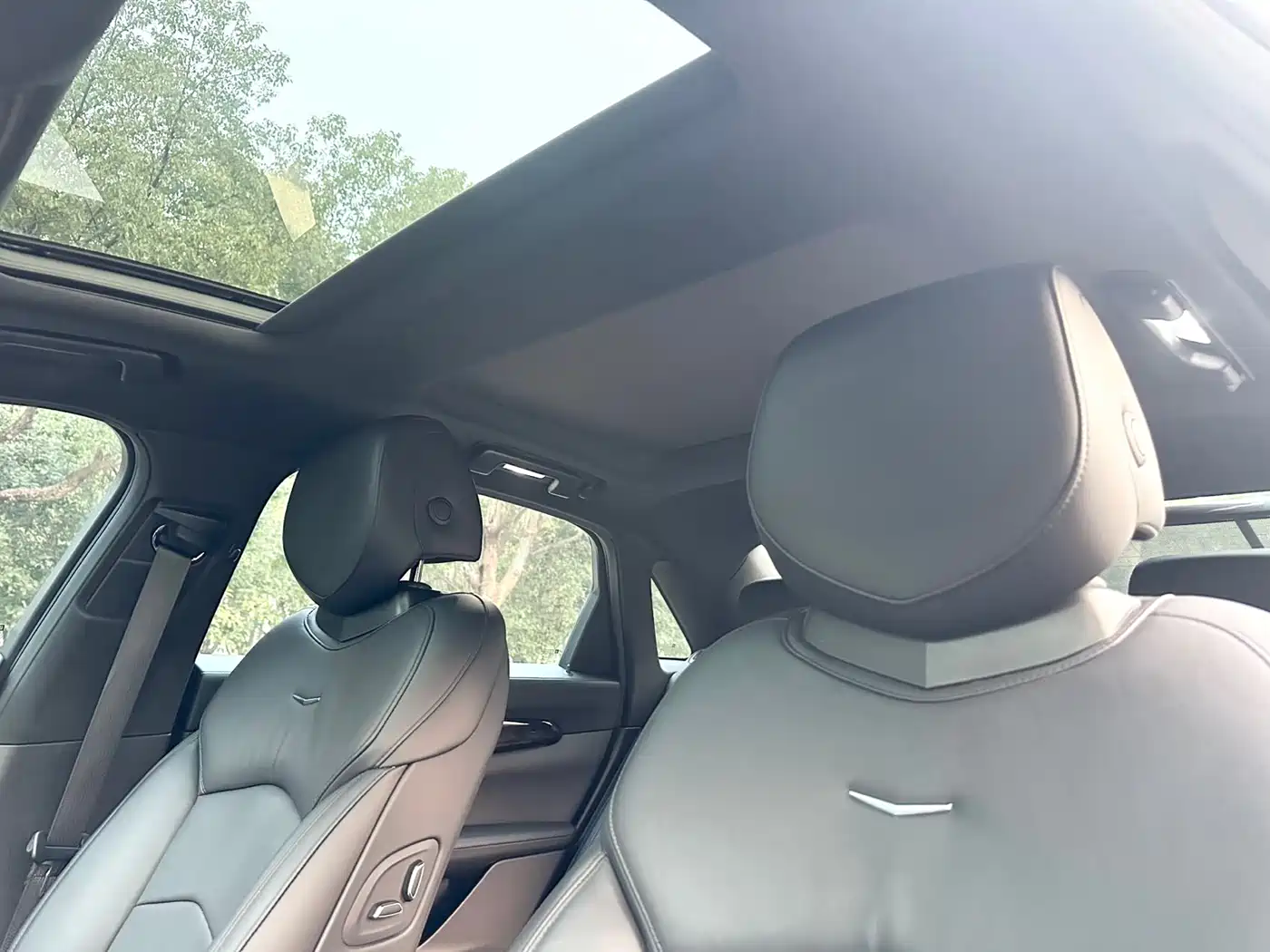 Cadillac CT6 2019 28T Luxury Model фото 12