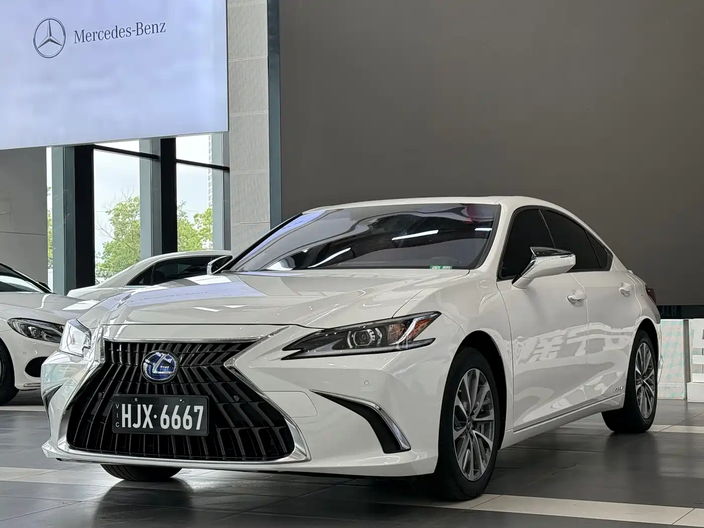 Lexus ES 2021 300h Excellence Edition