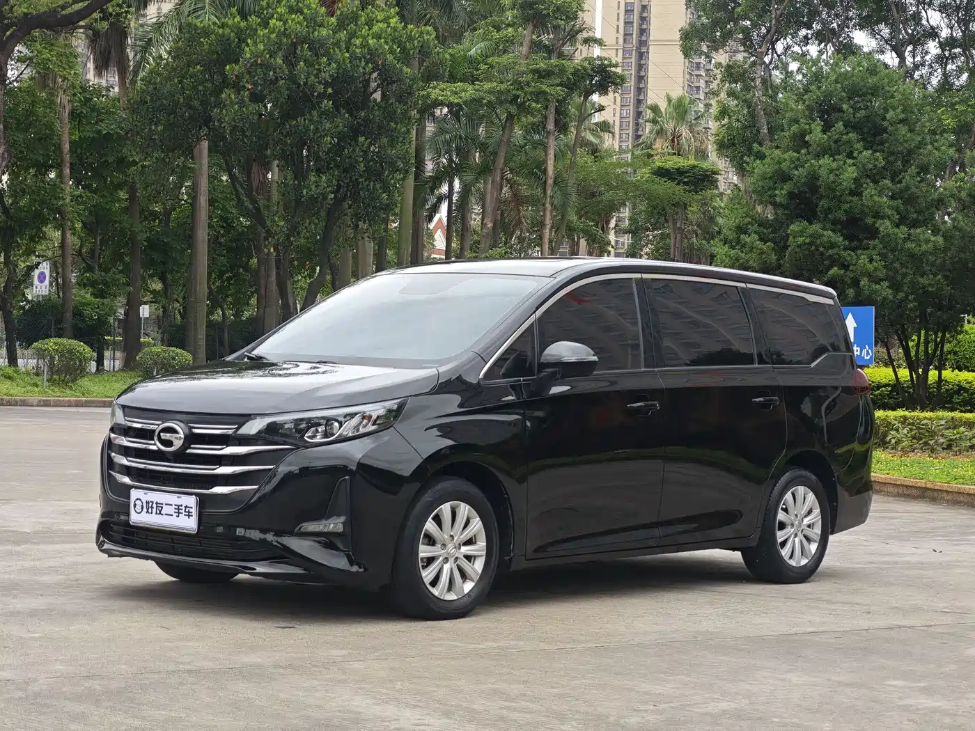 GAC Trumpchi M6 2021 270T DCT Luxury Edition (7-Seater)