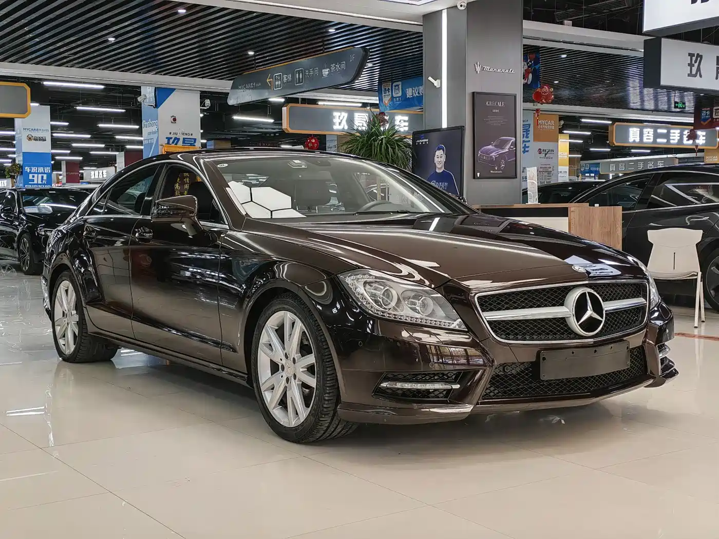 Mercedes-Benz CLS 2012 CLS 300 CGI фото 3