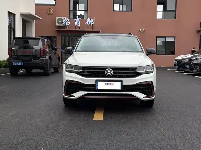 Volkswagen Volkswagen Tiguan X 2023 Facelift 330TSI FWD Prestige Flagship