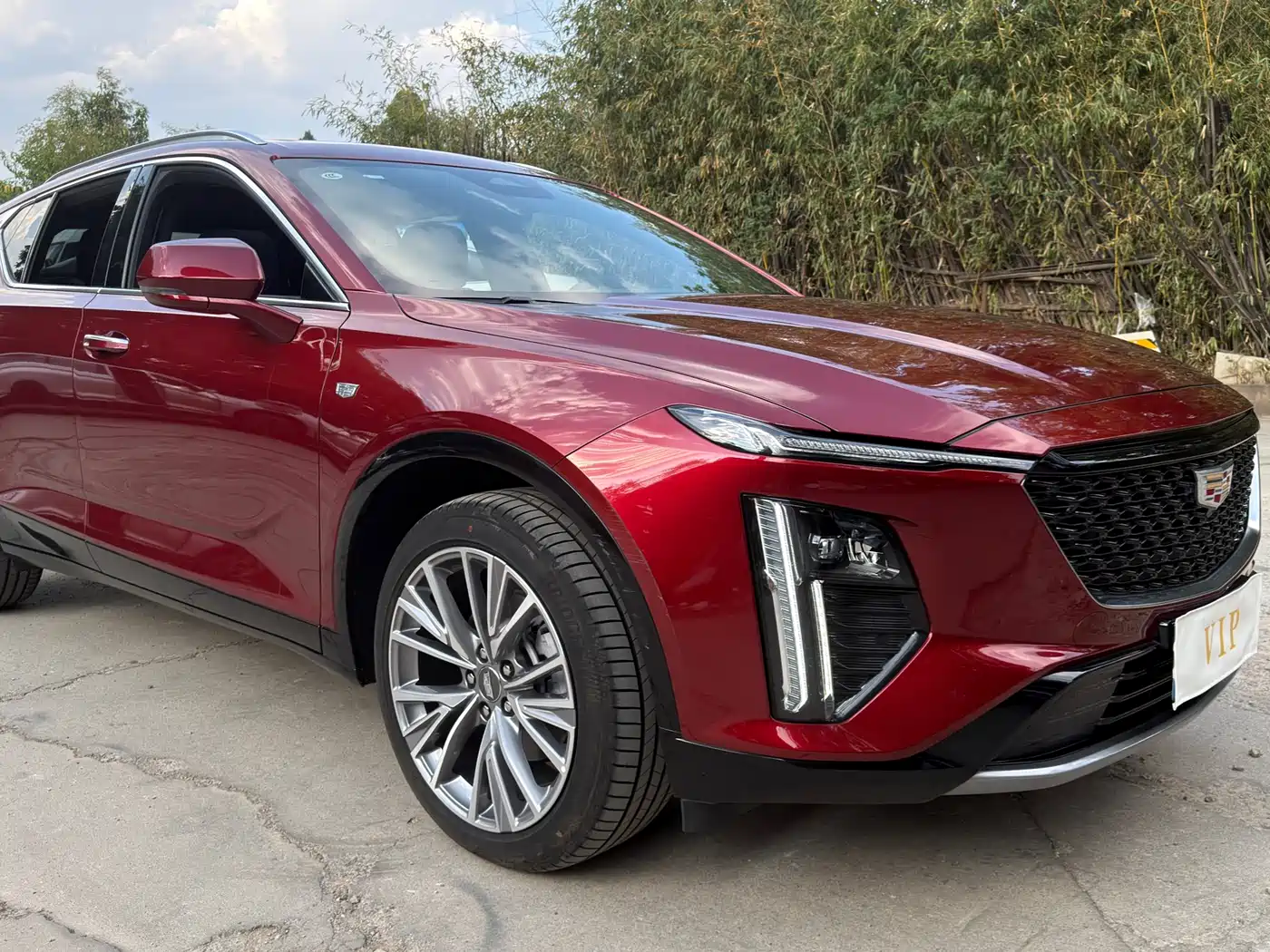 Cadillac GT4 2023 25T Luxury Edition фото 16