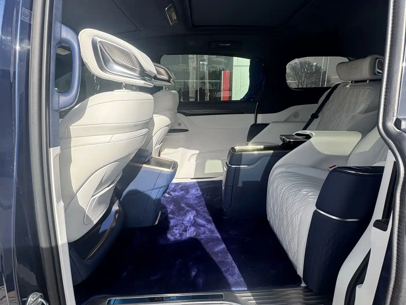 Buick GL8 2020 Avenir Four-Seat Prestige Edition фото 10