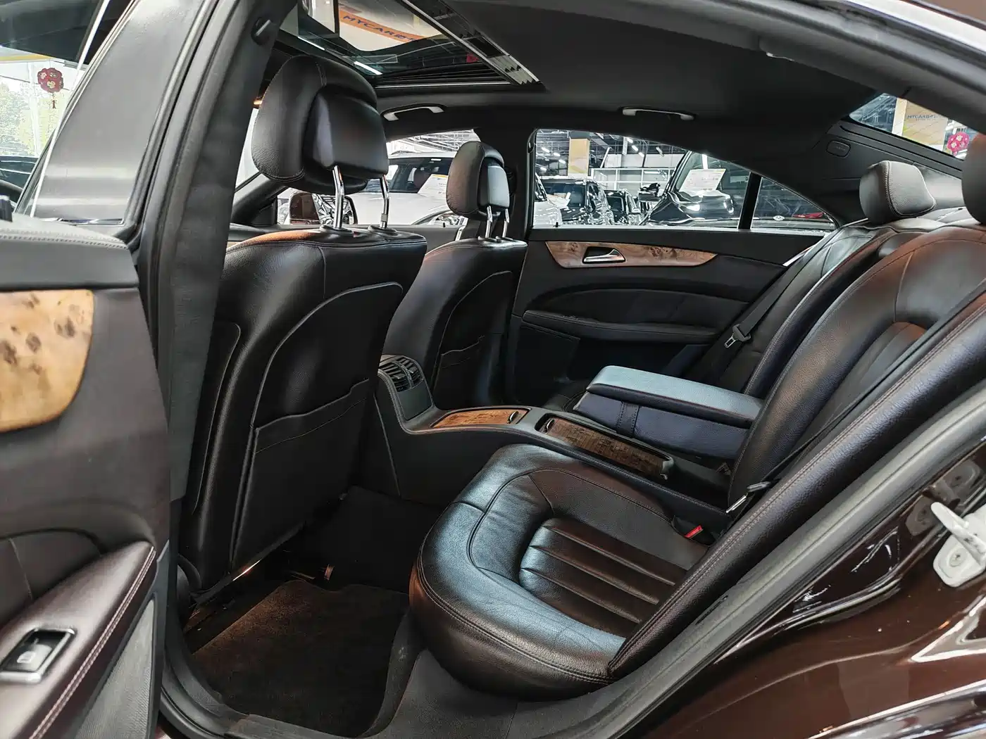 Mercedes-Benz CLS 2012 CLS 300 CGI фото 6