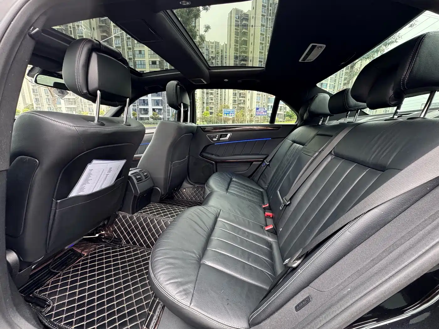 Mercedes-Benz E-Class 2014 E 260 L фото 10