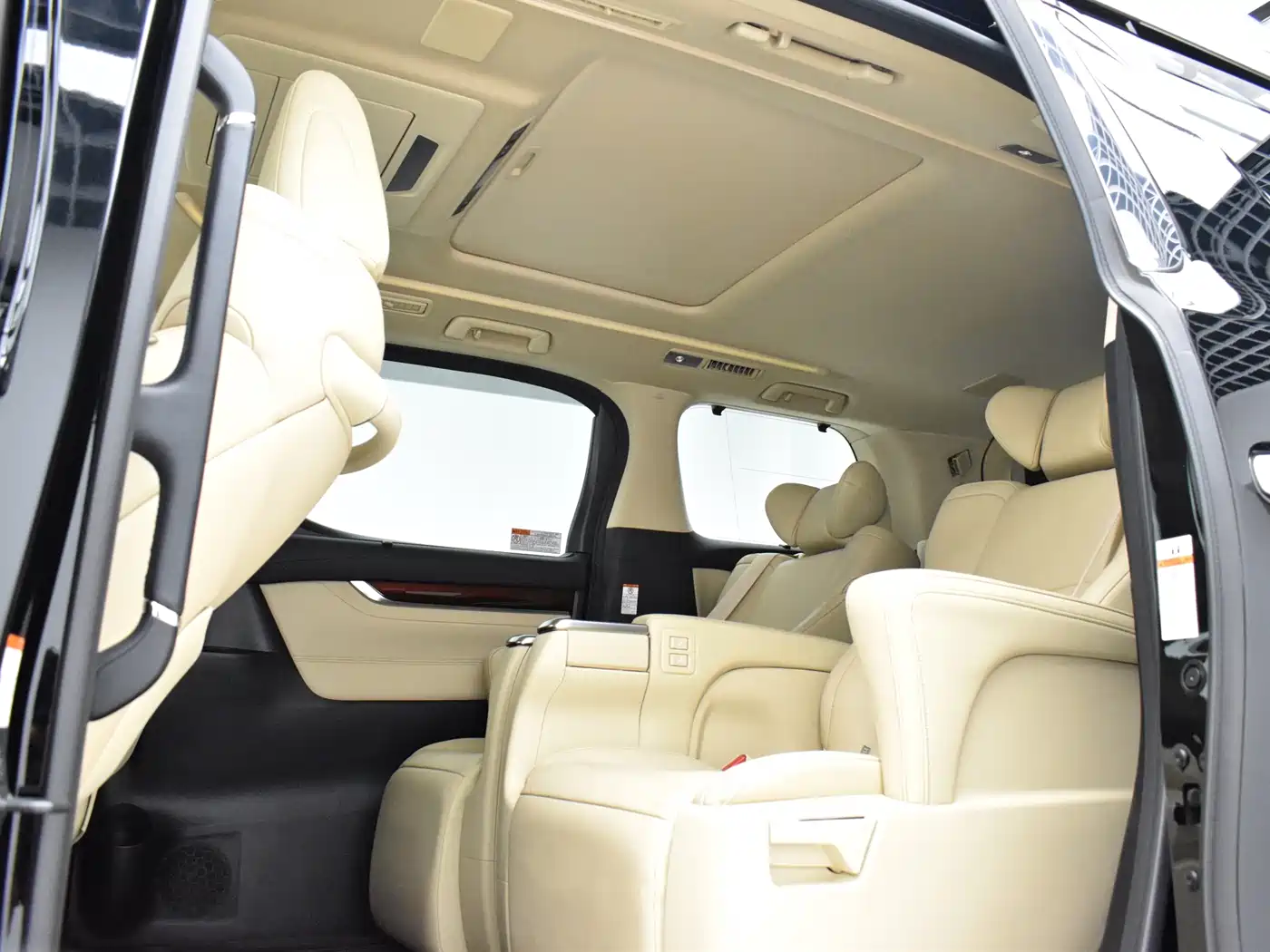 Toyota Alphard 2015 3.5L Luxury Edition фото 16