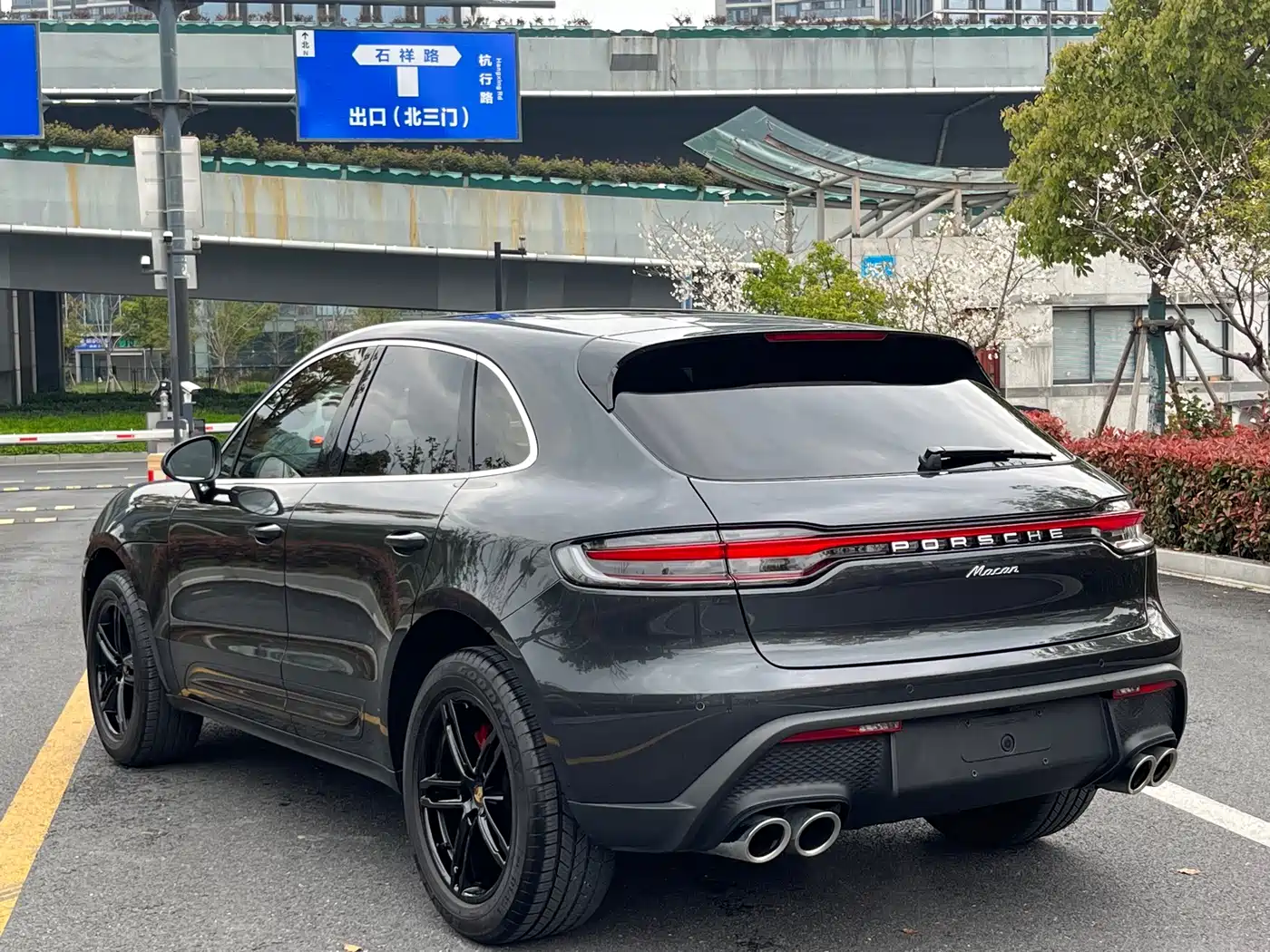 Porsche Macan 2023 Macan 2.0T фото 14