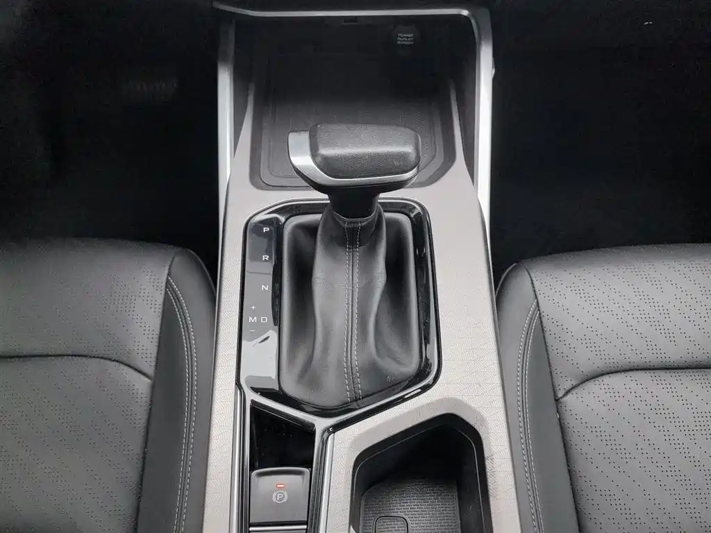 GEELY AUTOMOBILE EMGRAND