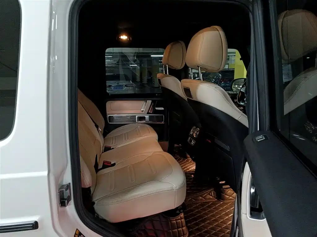 MERCEDES-BENZ G-CLASS