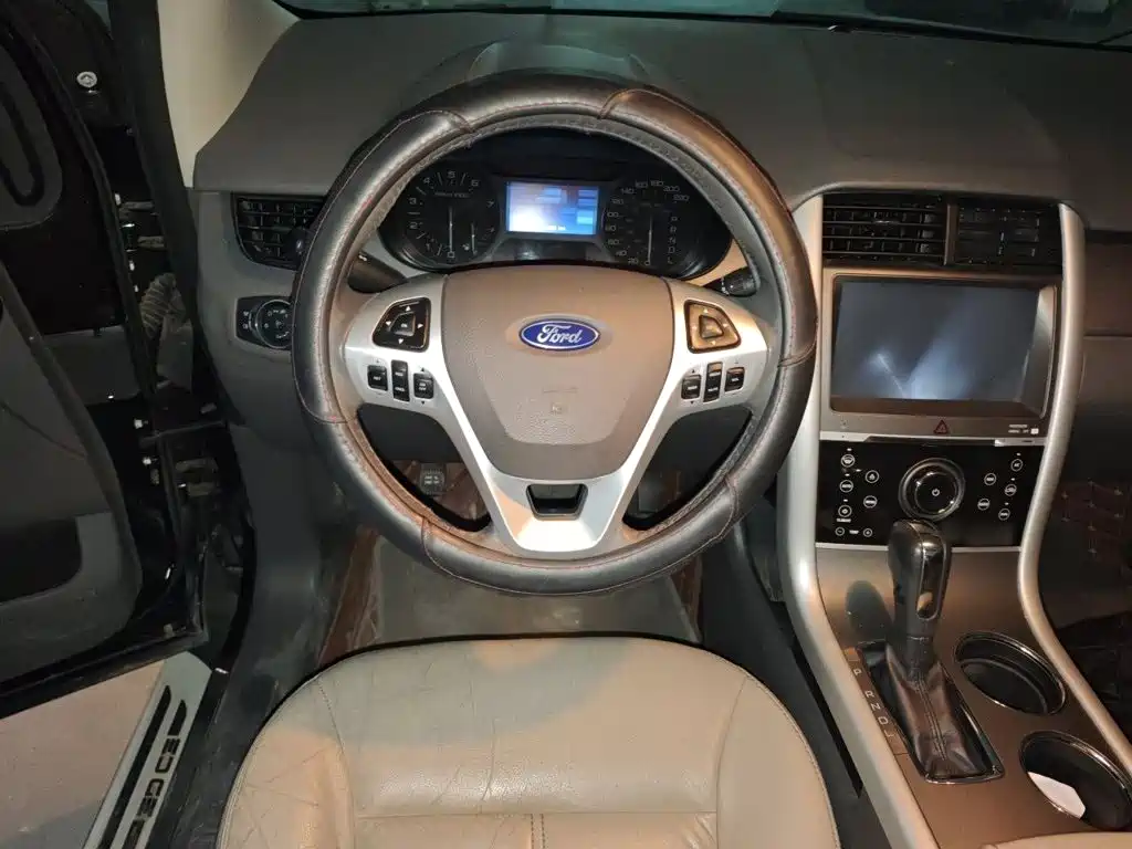 Ford Edge (Import) 2015 2012 2.0T Elite