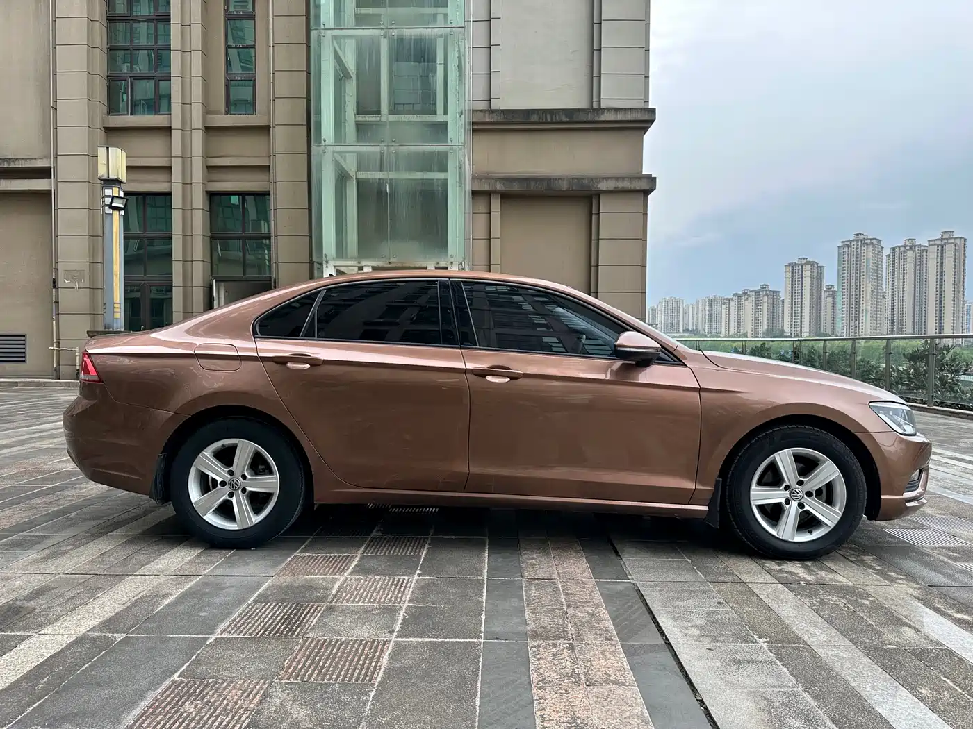 Volkswagen Lamando 2017 230TSI DSG Trend Edition фото 7