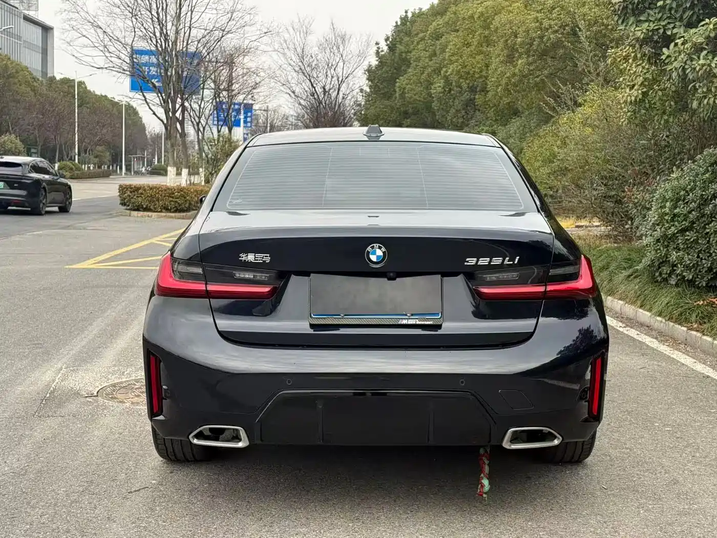 BMW 3 Series 2025 325Li M Sport Package фото 17