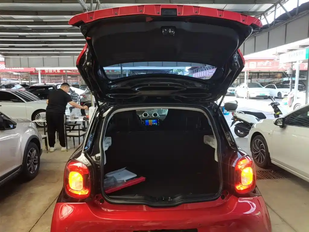 smart forfour 2016 2016 1.0L 52kW Agile Edition
