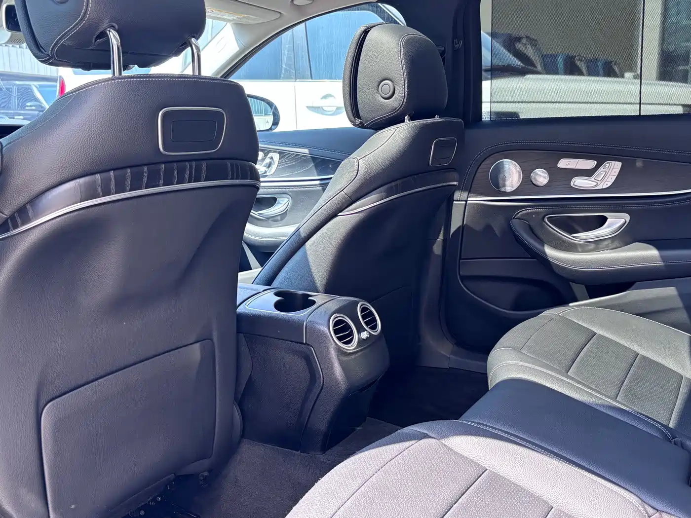 Mercedes-Benz E-Class 2020 Facelift E 300 L Exclusive фото 9