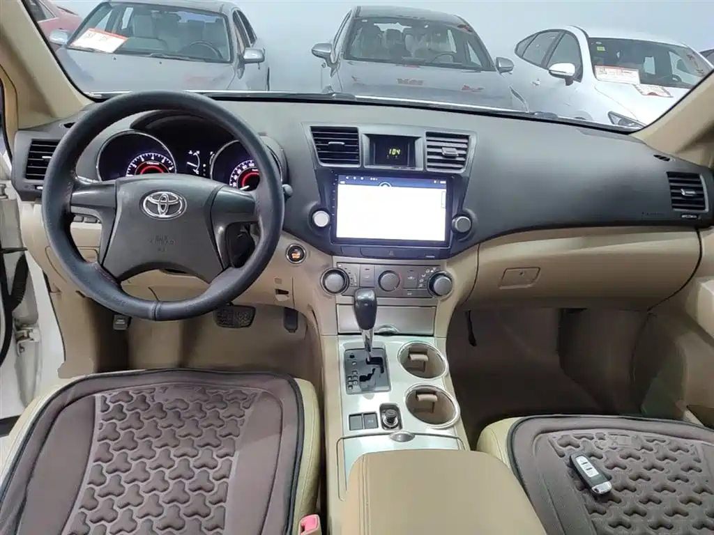 Toyota Highlander 2012 2.7L 2WD 5-seater Elite Edition фото 10
