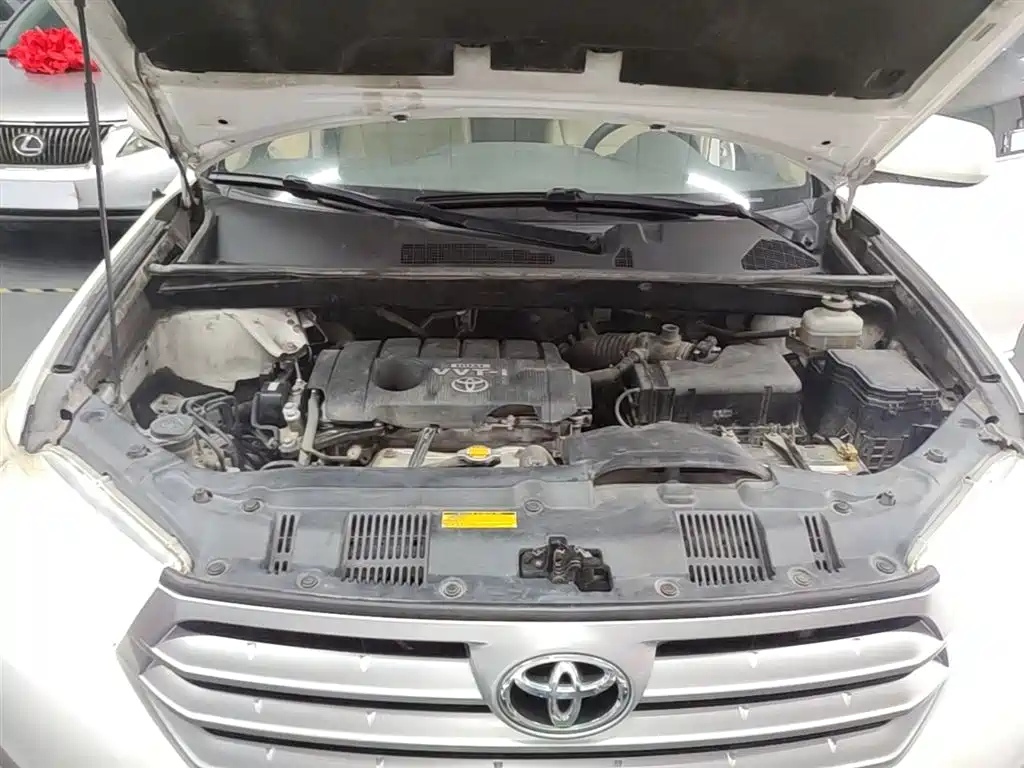 Toyota Highlander 2012 2.7L 2WD 5-seater Elite Edition фото 20