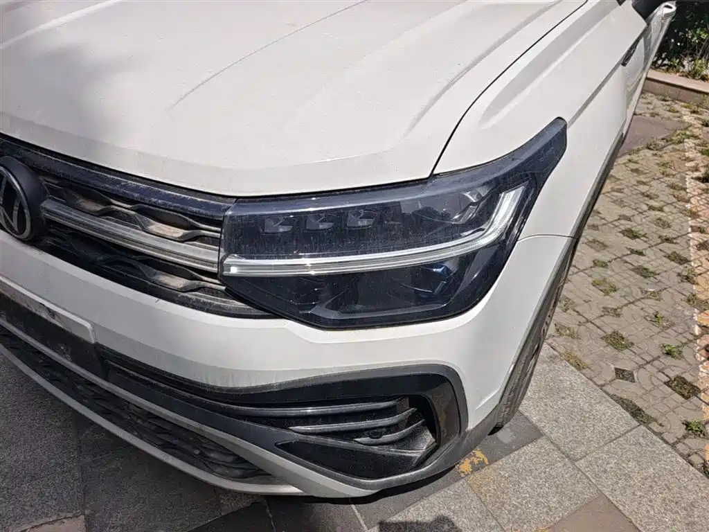 Volkswagen Tharu 2024 300TSI 2WD Moon Premium Edition фото 24