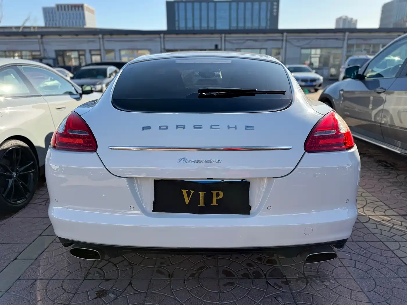 Porsche Panamera 2010 Panamera 3.6L фото 16
