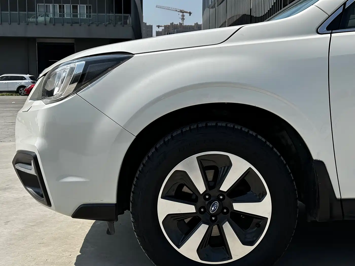 Subaru Forester 2016 2.5i Luxury Navigation Edition фото 5