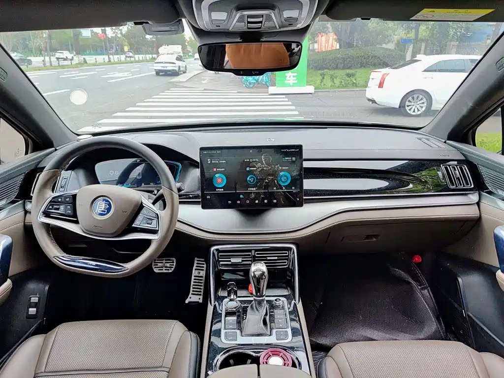 BYD Tang 2020 2021 2.0T Automatic Flagship