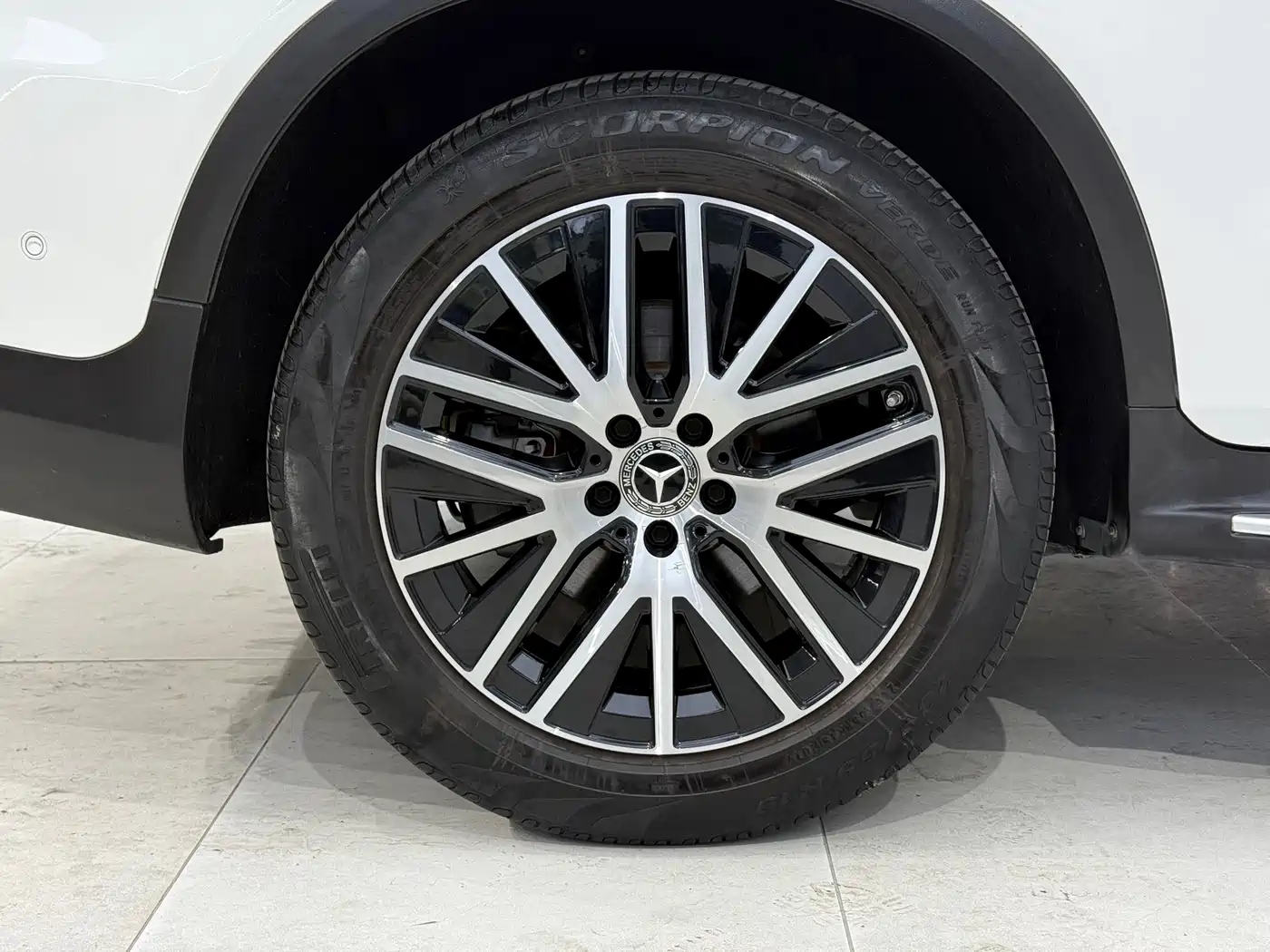 Mercedes-Benz GLC Coupe 2021 GLC 300 4MATIC Coupe SUV фото 8