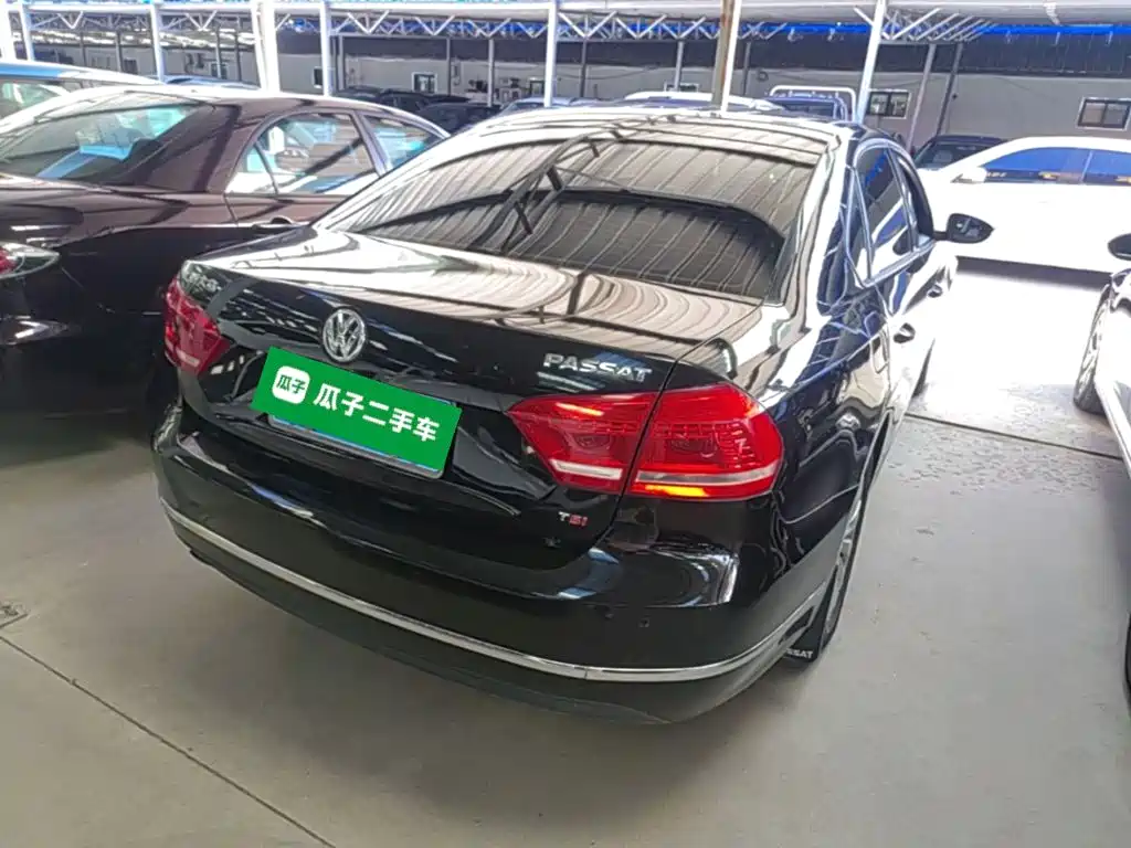Photo 7 - Volkswagen Passat