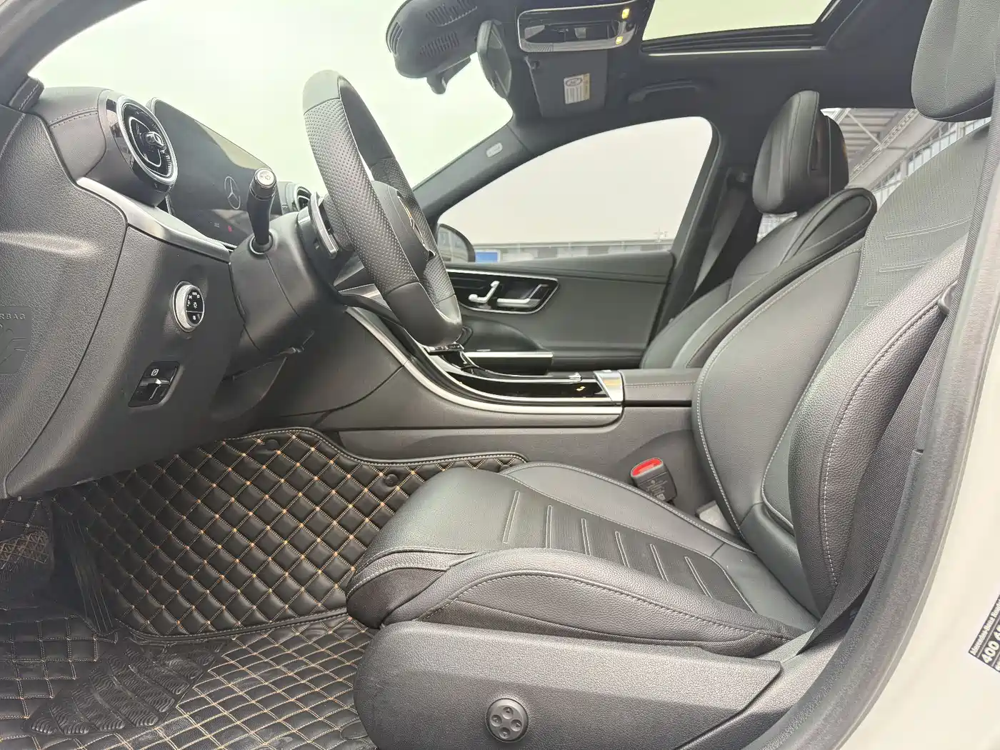 Mercedes-Benz C-Class 2022 Facelift C 200 L Sport фото 15