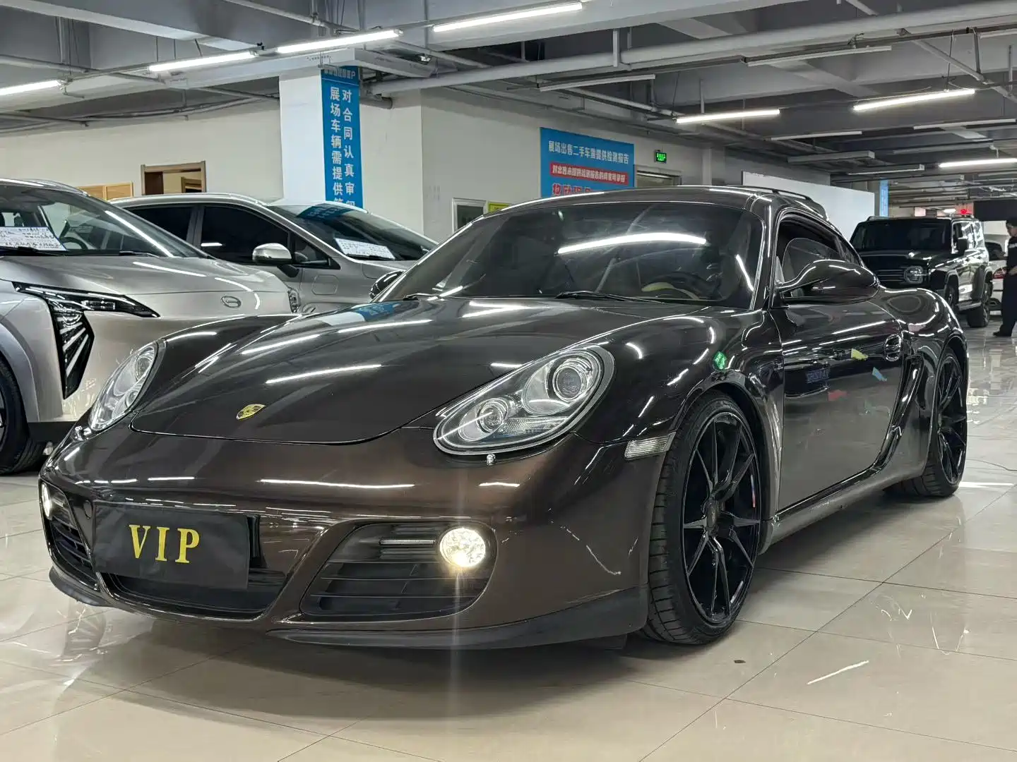 Фото 1 - Porsche Panamera