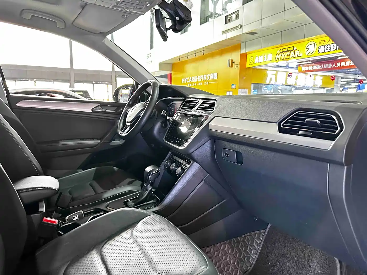 Volkswagen Tiguan L 2020 330TSI Auto 2WD Panorama Comfort China VI фото 14