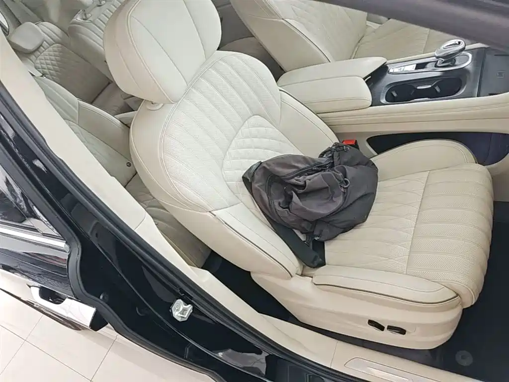 Voyah Auto Voyah Dreamer 2022 Low-carbon Dream+Smart Package фото 25