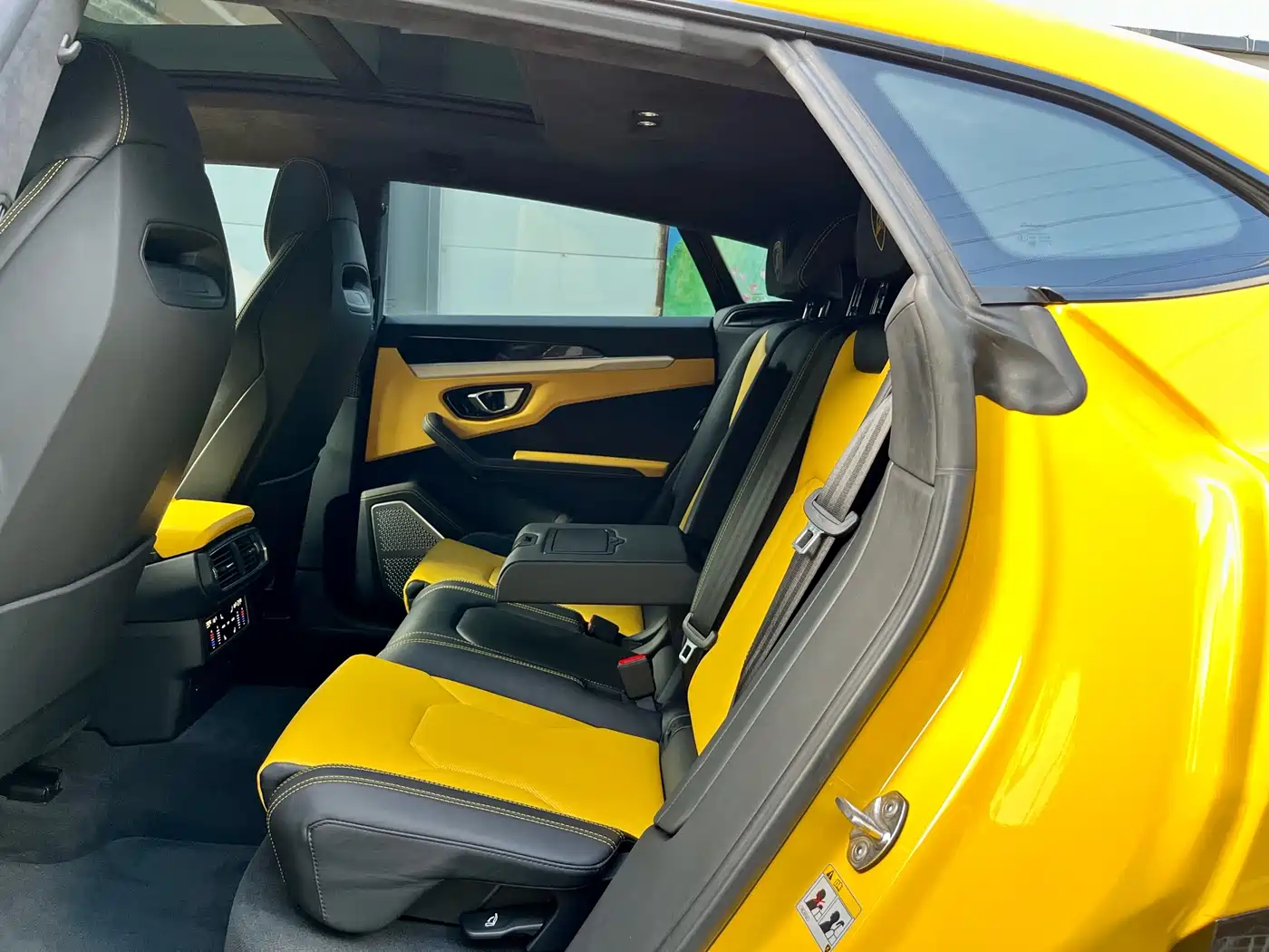 Lamborghini Urus 2021 4.0T V8 фото 8