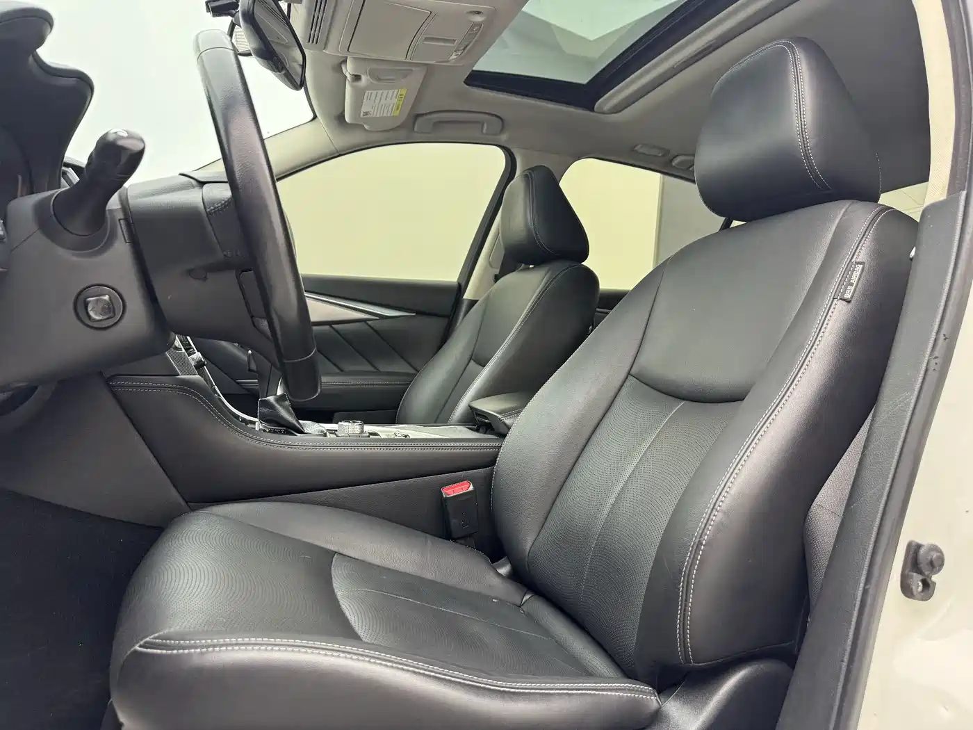 Infiniti Q50 2017 2014 3.7L Comfort Edition