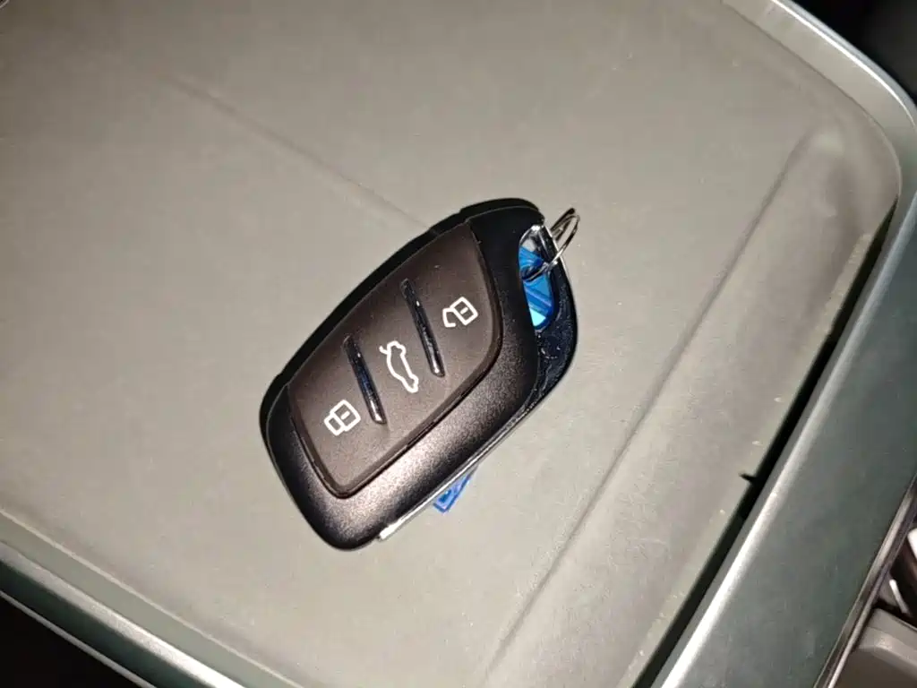 Roewe D6 2025 2025 450km Premium Edition