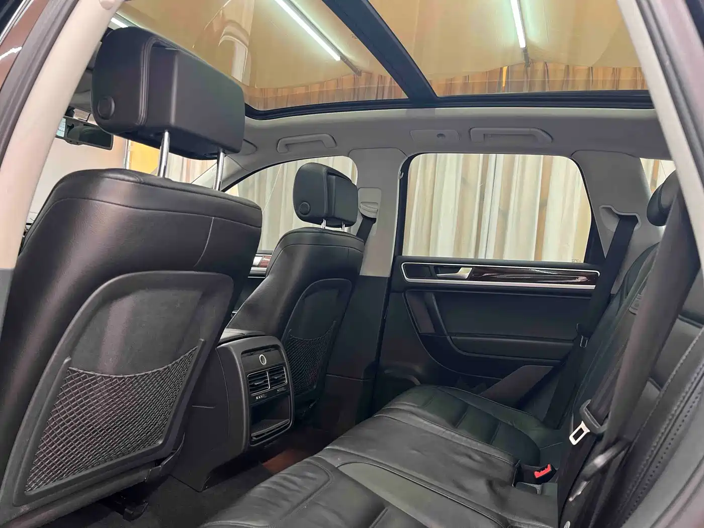 Volkswagen Touareg 2011 3.0TSI Comfort фото 26